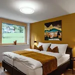 Verwall Arlberg - Mit Sauna, Balkon Und Skiraum Appartement *